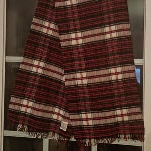 ❤️JOHNSTONS of ELGIN Marshall Fields & Co 70% Cashmere 30% Wool Fringe Scarf